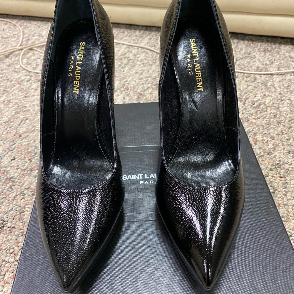 Authentic YSL Janis pumps size 41